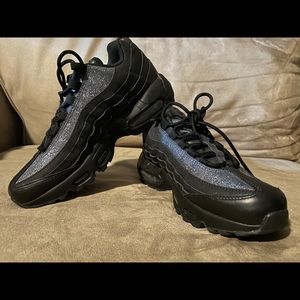 Nike WOMEN'S Air Max 95